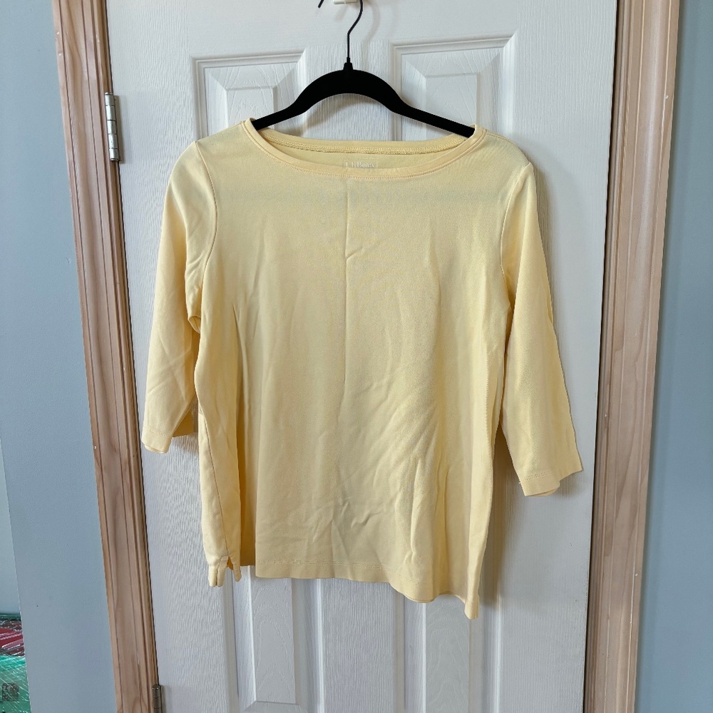 Womans LLBean Polo top, size M, yellow, 3/4 length sleeve